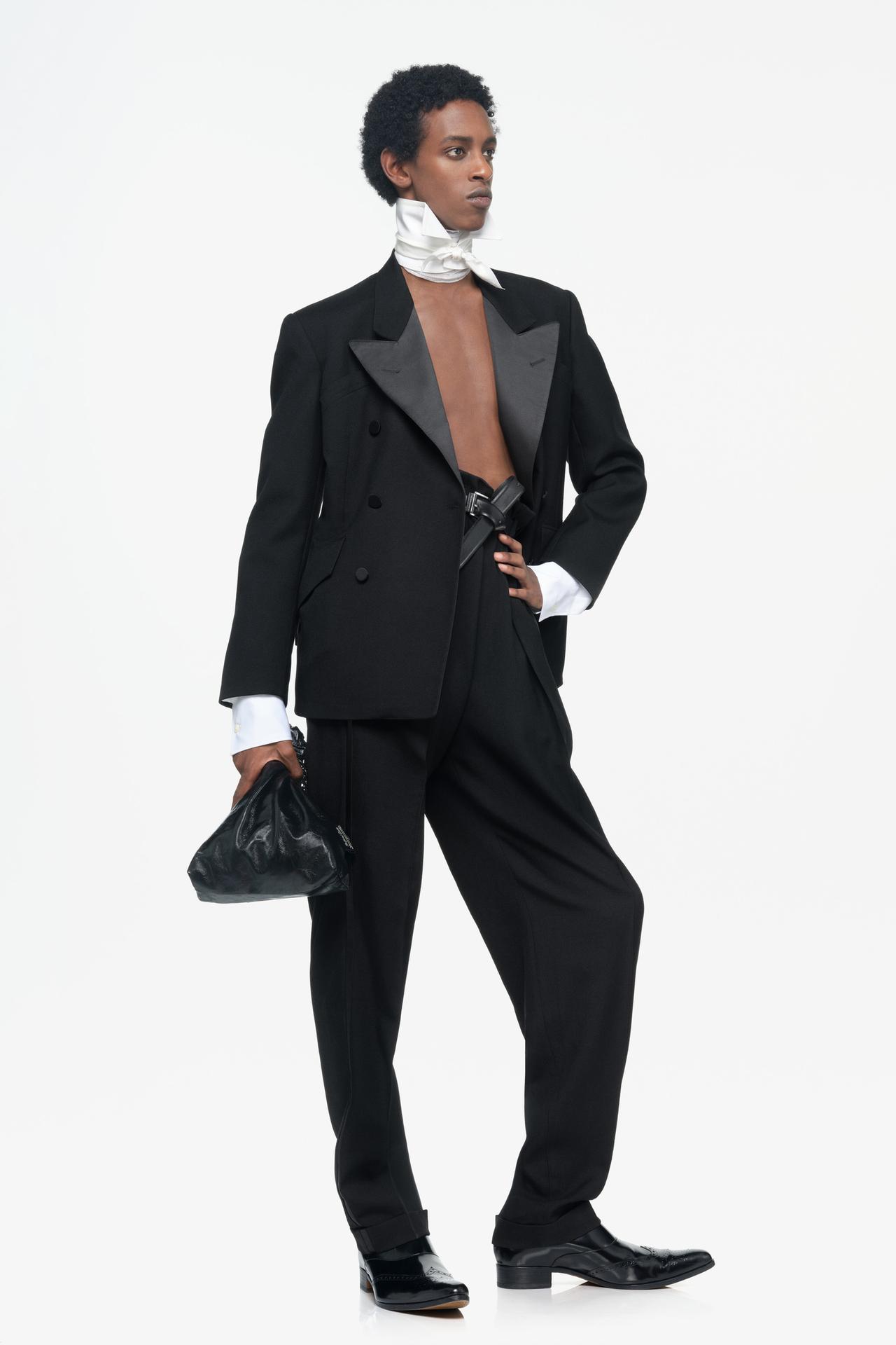 LIMITED EDITION 100% WOOL TUXEDO BLAZER — Black