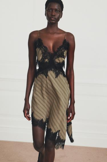 ROBE STYLE LINGERIE AJOURÉE ZW COLLECTION - Vison de Zara - Image 1