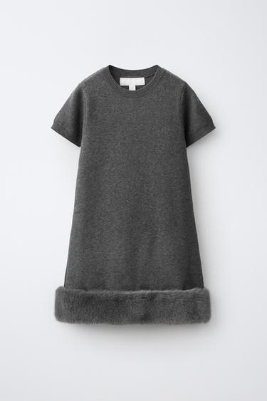 ROBE EN MAILLE BAS EFFET EFFET FOURRURE - Gris de Zara
