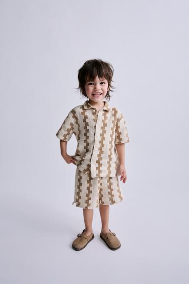 قبقاب من الجلد المقلوب - رمادي منكي الخاص بـ Zara