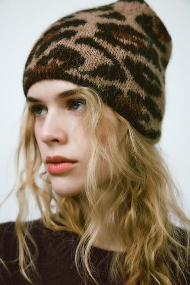 ANIMAL PRINT BEANIE HAT - camel by Zara