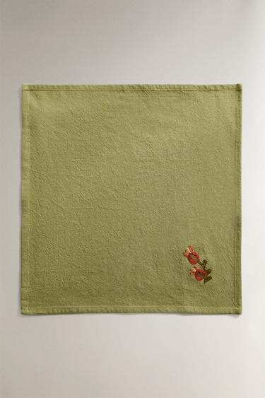 PACK OF EMBROIDERED FLORAL NAPKINS (PACK OF 2) - Oranges by Zara - Image 1