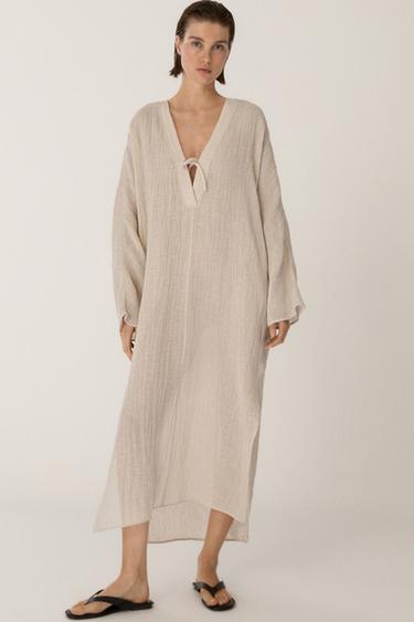 Robe tunique en lin mélangé à nouer - Blanc cassé de Zara