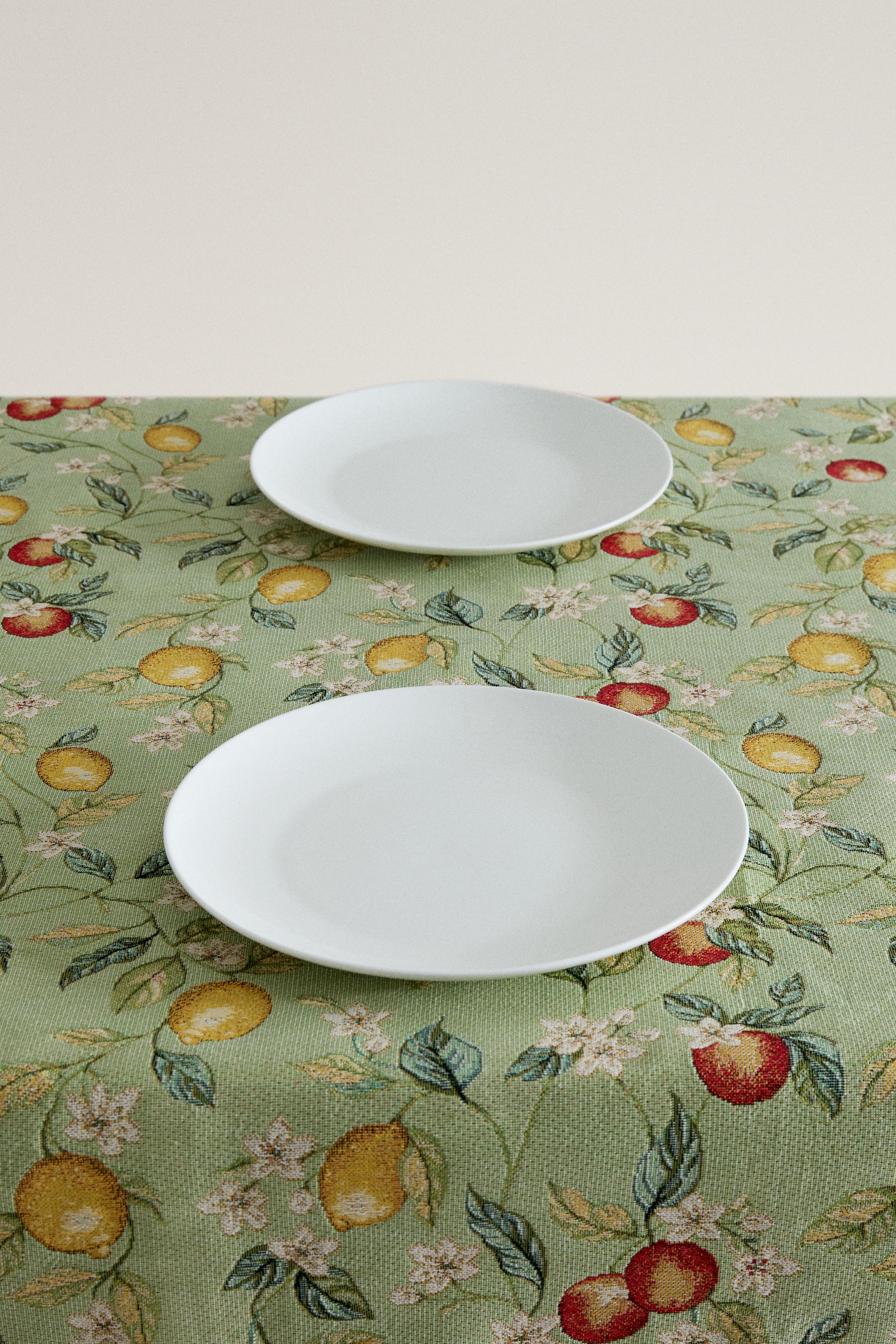 FRUIT JACQUARD TABLECLOTH