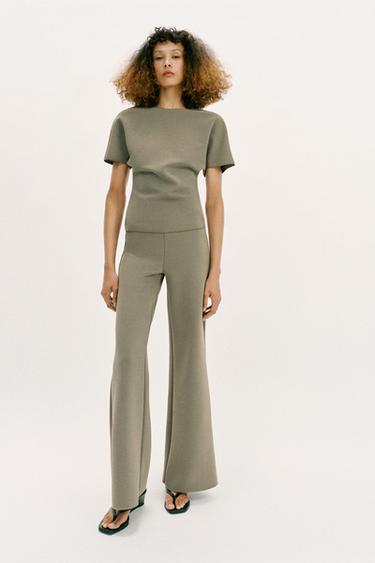 SHORT SLEEVE CUT-OUT TOP - Khaki by Zara