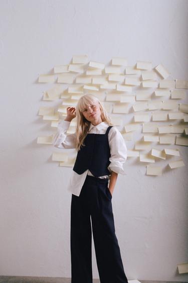 WIDE-LEG PLEATED TROUSERS - Navy blue by Zara