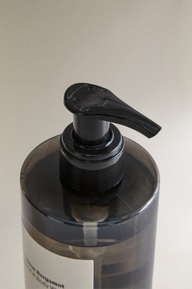 (250 ML) LEMON BERGAMOT LIQUID HAND SOAP - white by Zara - Image 2