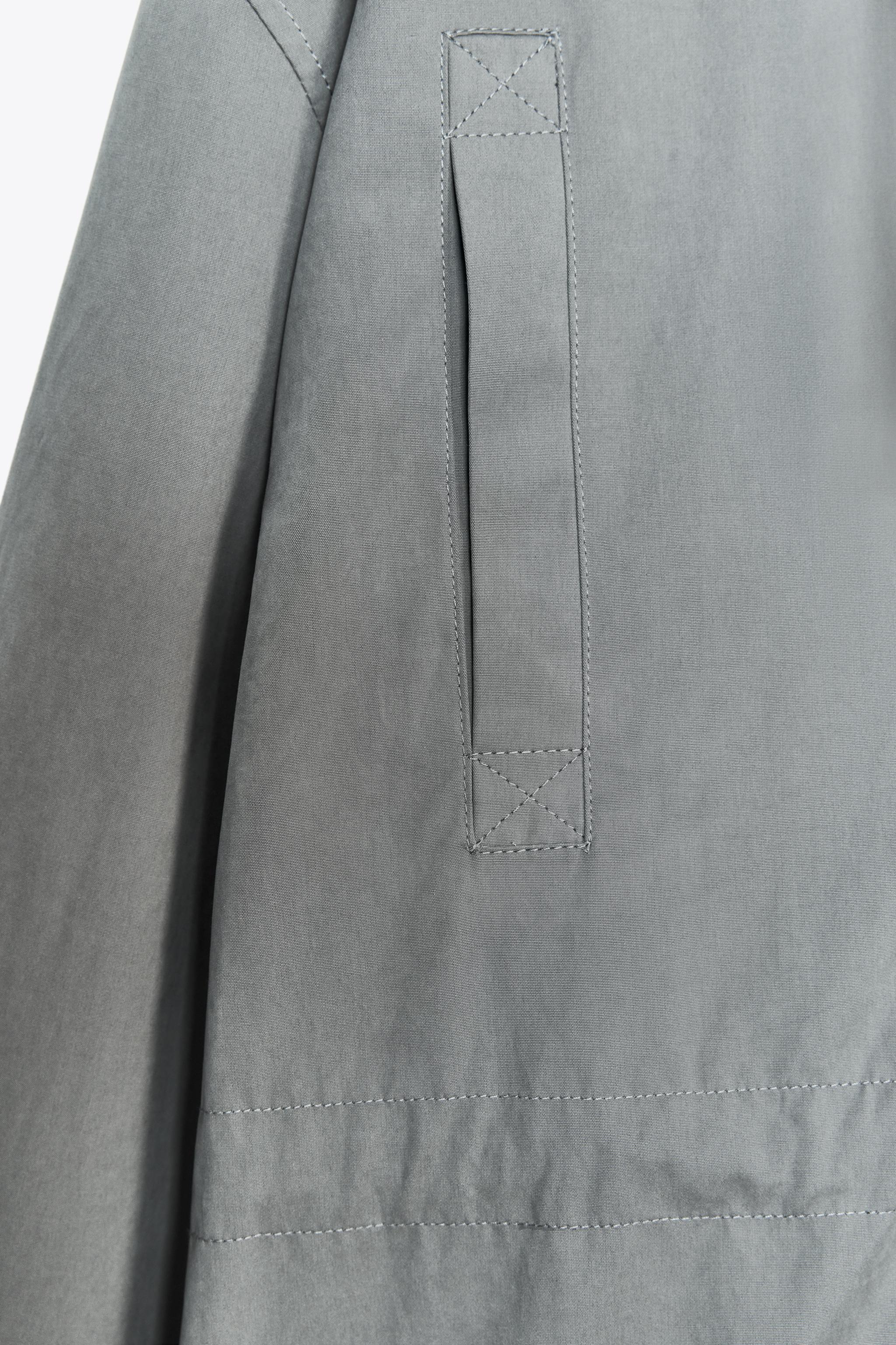 VESTE À CAPUCHE