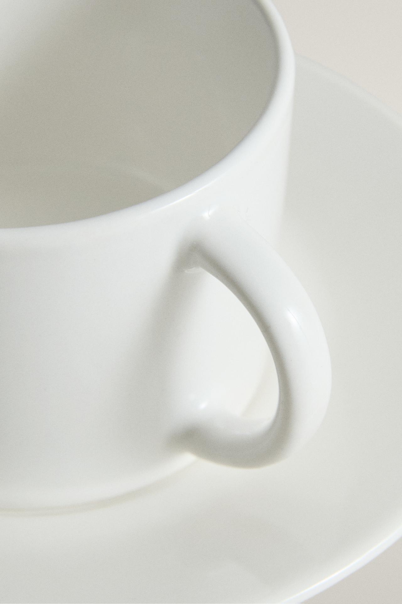 STONEWARE TEACUP — White