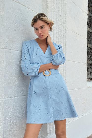 SHORT DRESS WITH RUBBERISED EMBROIDERY - Sky blue de Zara - Image 1