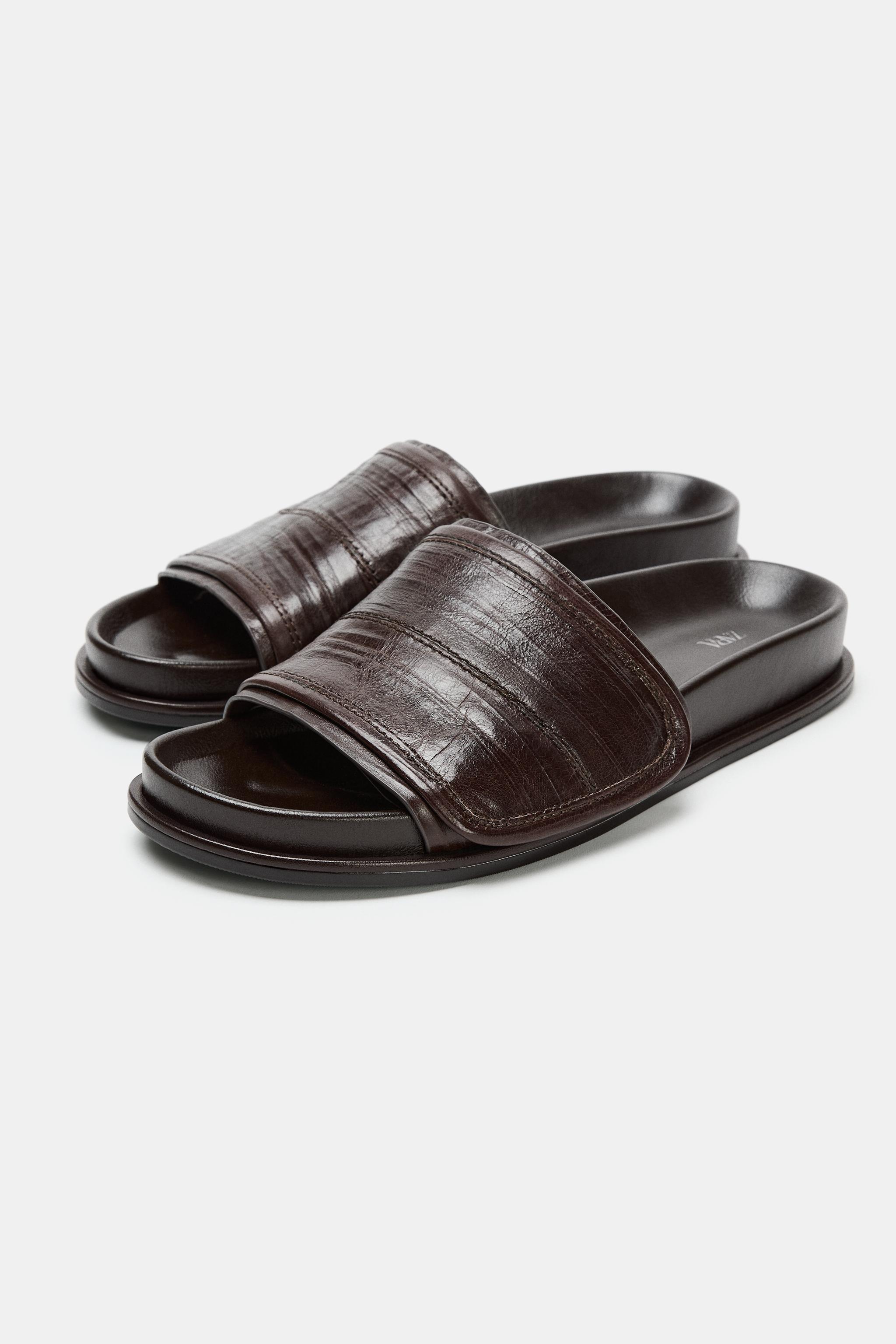 LEATHER FLAT SANDALS