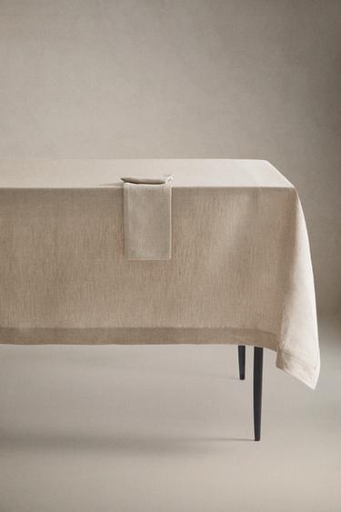 PLAIN-COLOURED LINEN TABLECLOTH - Light beige by Zara