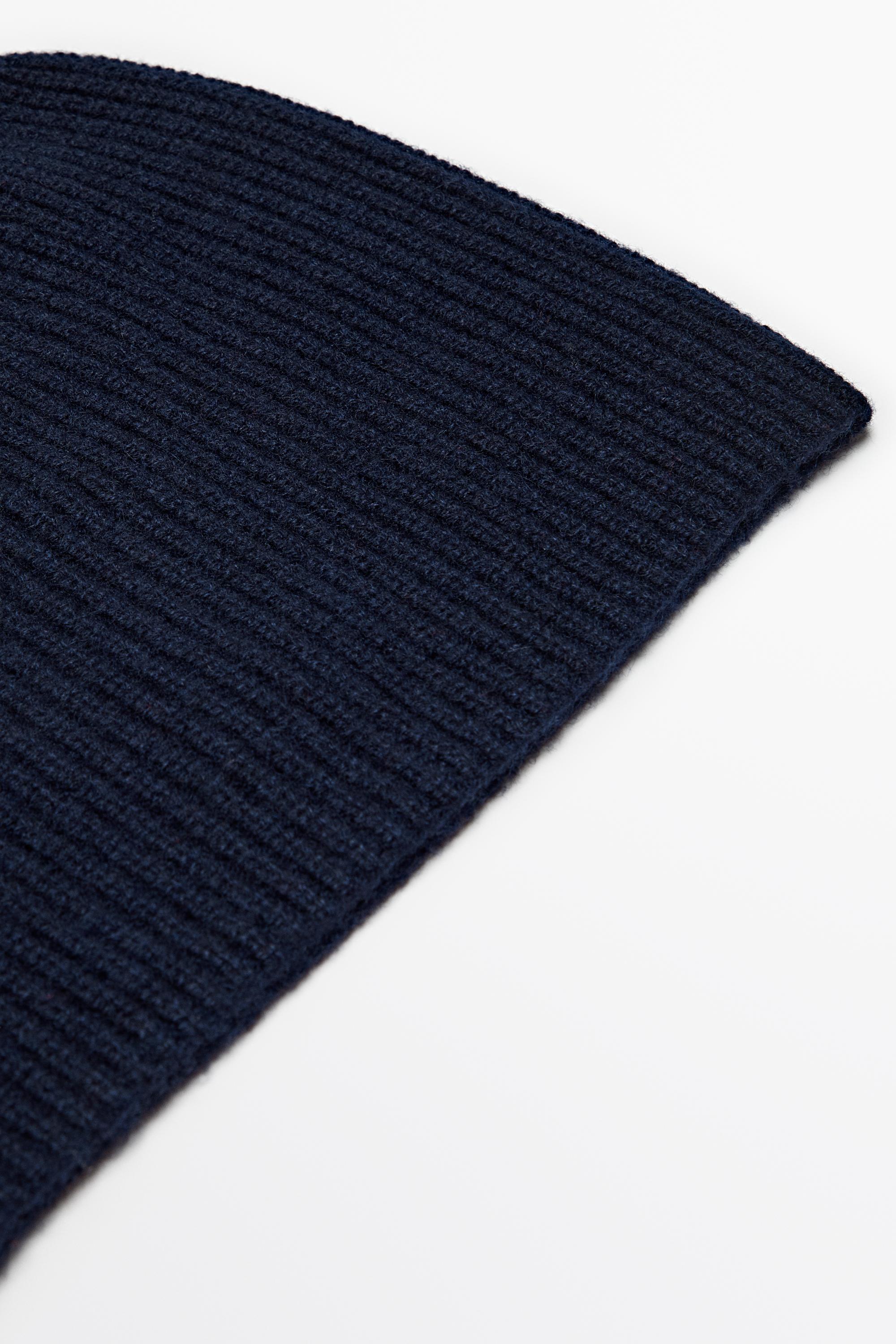 Bonnet en maille 100 % cachemire