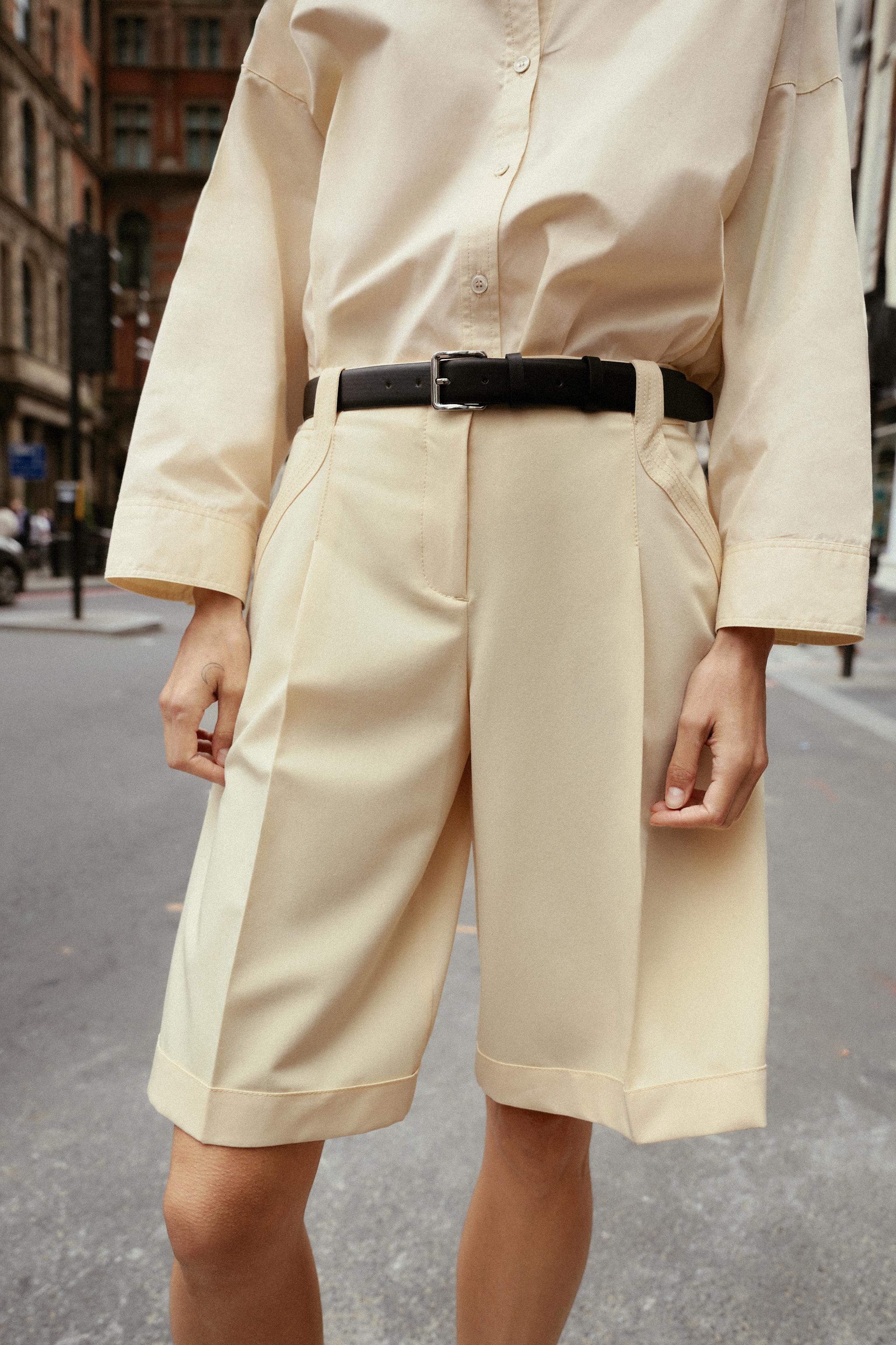 新品タグ付きCarette Belted Twill Shortsベルト付 新品タグ付きCarette Belted Twill Shorts ベルト付