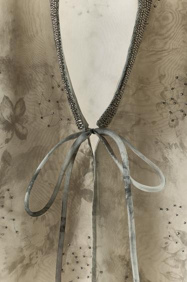 KIMONO EN ORGANZA IMPRIMÉ FANTAISIE - Gris taupe de Zara - Image 8