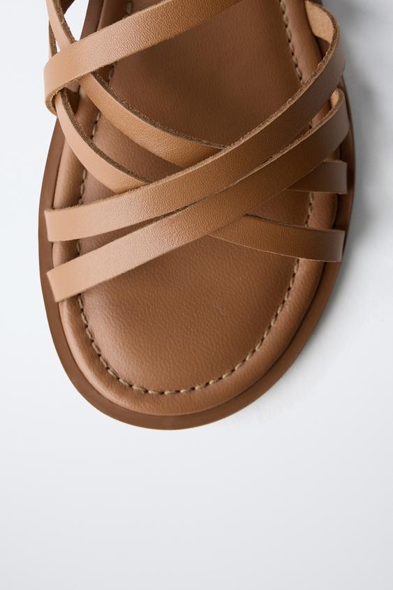 SANDALES EN CUIR À BRIDES - Marron de Zara - Image 0