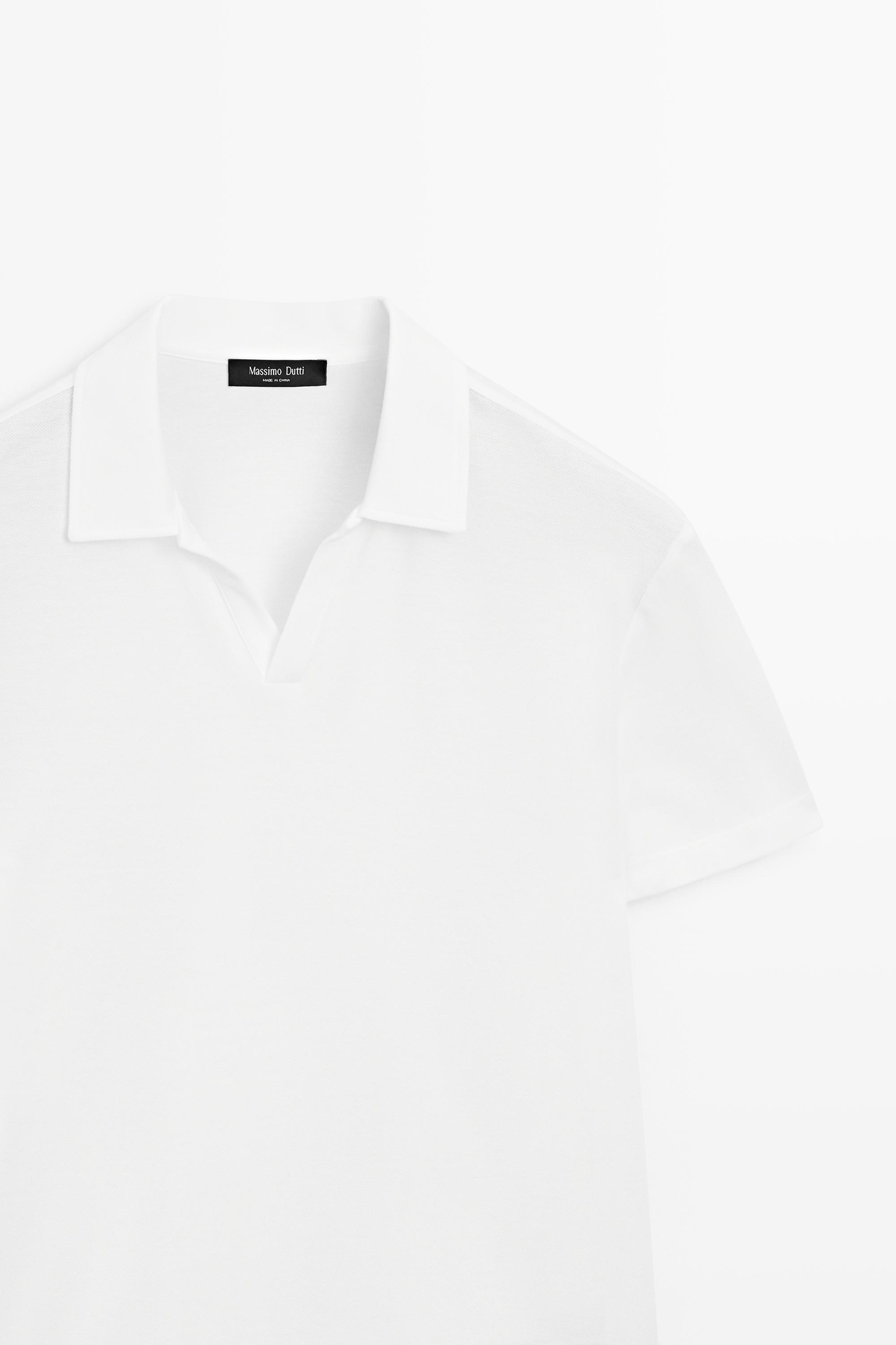 Polo piqué micro-texturé à col en V