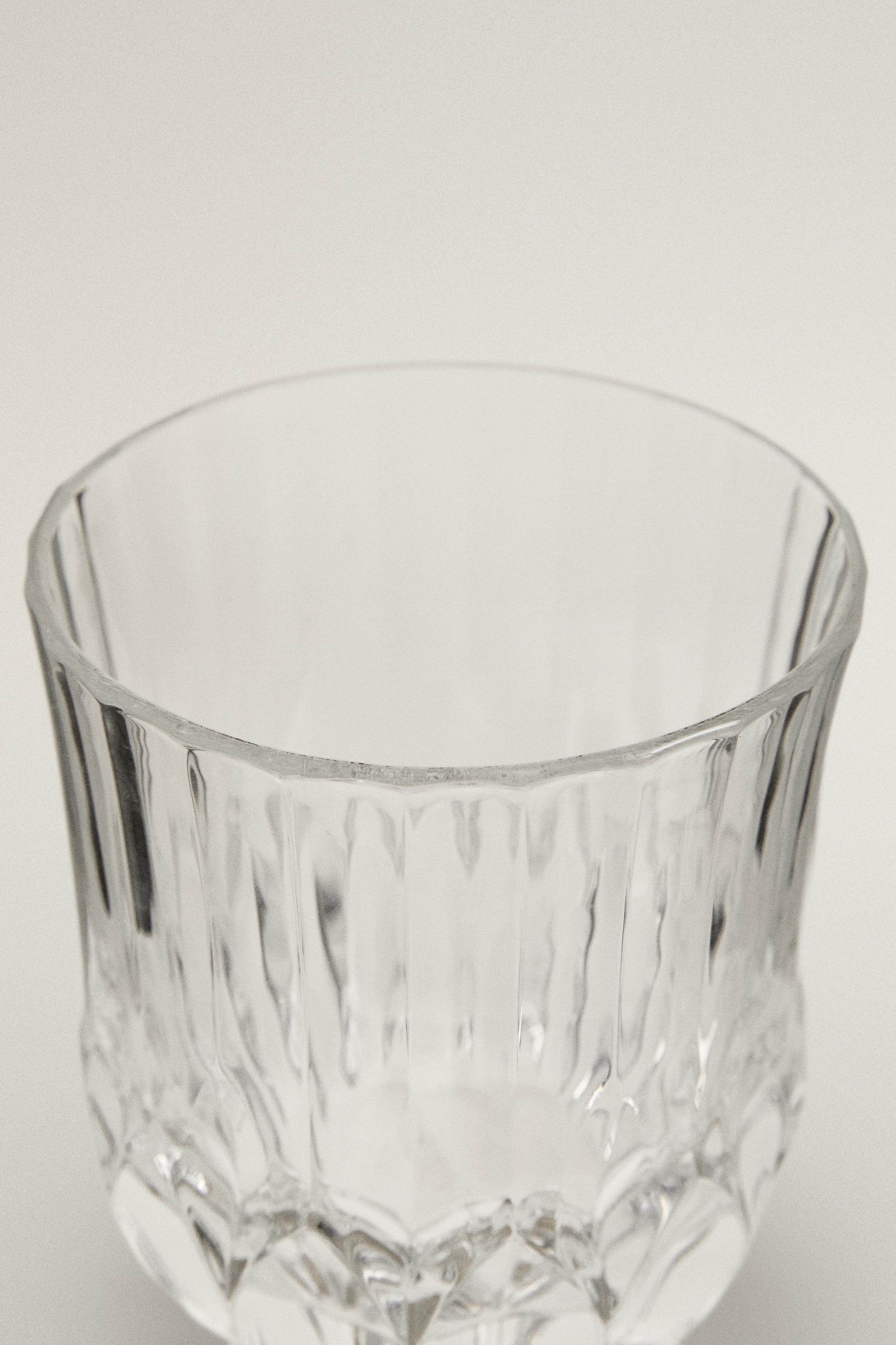 ENGRAVED-EFFECT CRYSTALLINE TUMBLER — Transparent