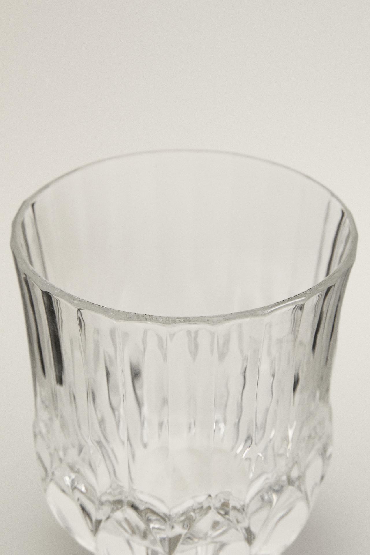 ENGRAVED-EFFECT CRYSTALLINE TUMBLER — Transparent
