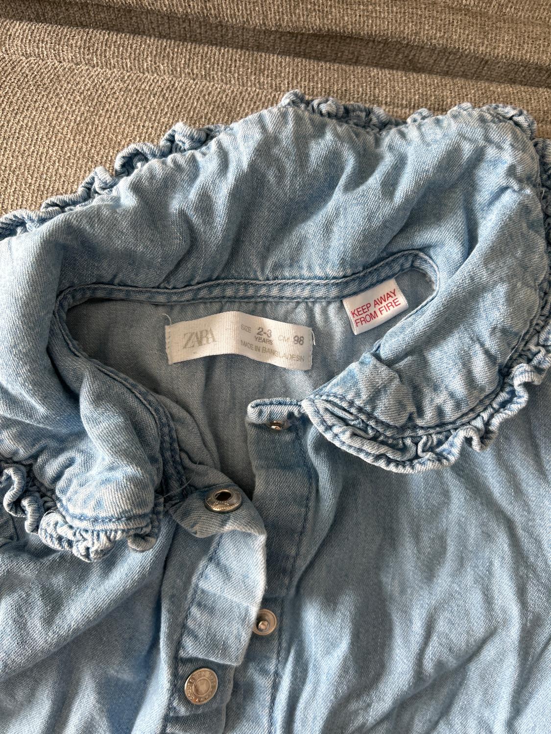 VESTIDO DENIM VOLANTES - Image 5