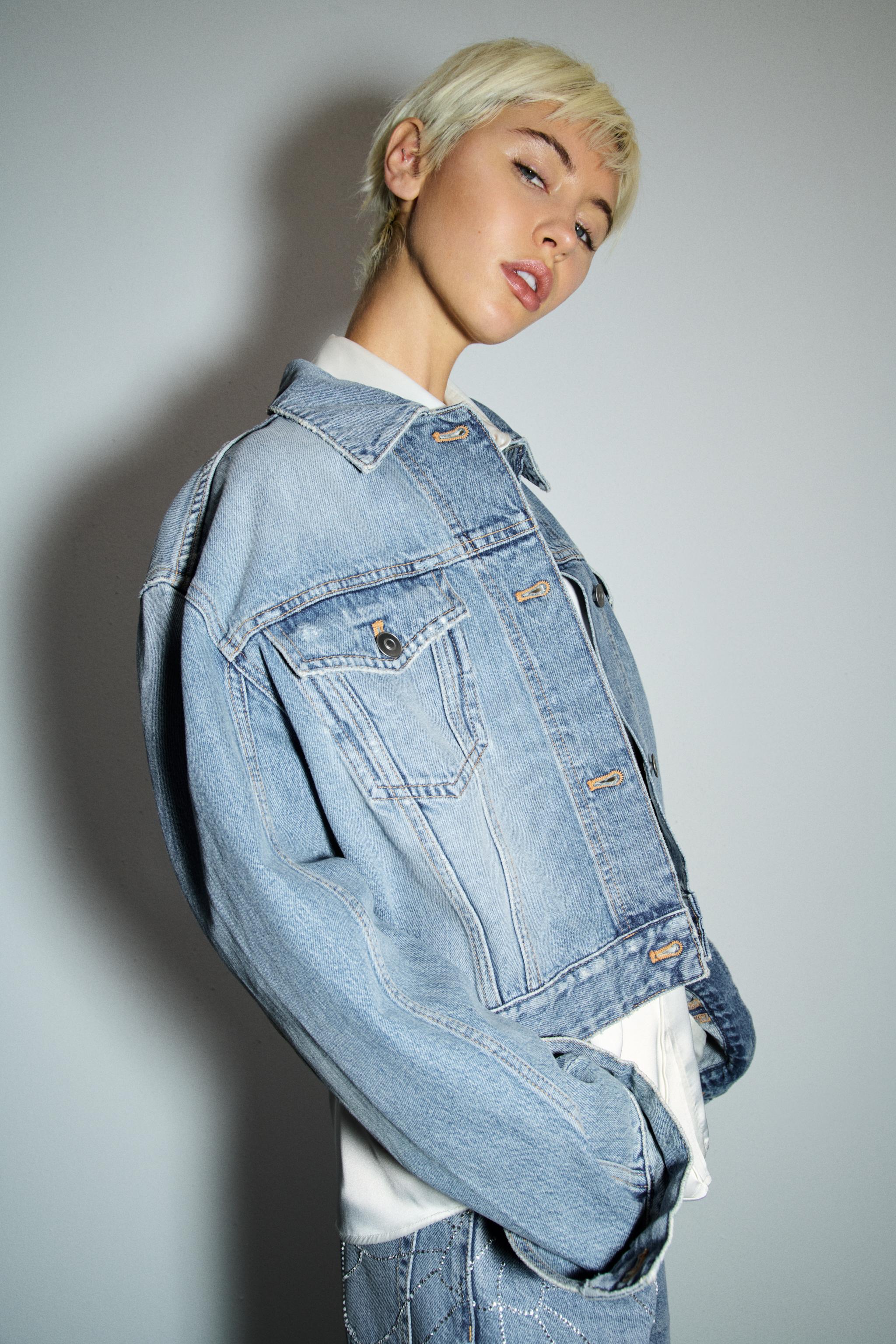 TRF ストラス デニムジャケット - ブルー | ZARA Japan / 日本 TRF ストラス デニムジャケット - ブルー | ZARA Japan / 日本