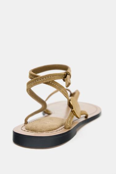 SPLIT SUEDE FLAT SANDALS WITH APPLIQUÉ - SAND/BROWN by Zara - Image 4