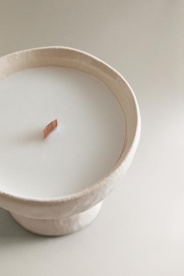 (65 G) SACRED WOODS SCENTED CANDLE - Oyster-white by Zara - Image 2