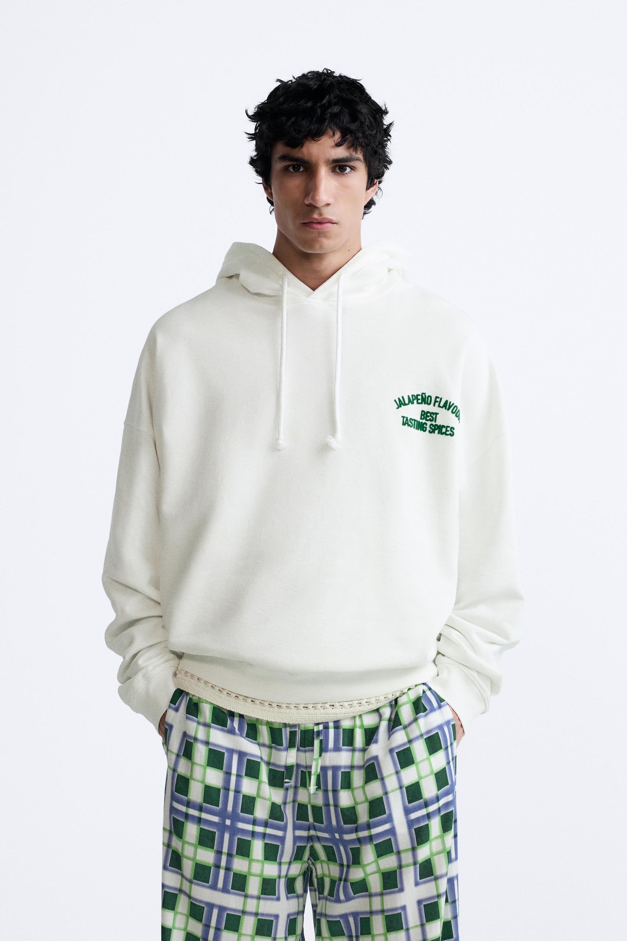 RAISED GRAPHIC SWEATSHIRT - White | ZARA United States