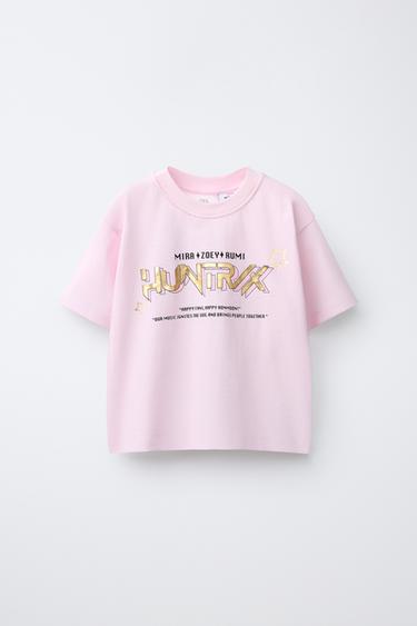 Zara MAJICA SA PRINTOM KPOP DEMON HUNTERS™ NETFLIX © – Ružičasta