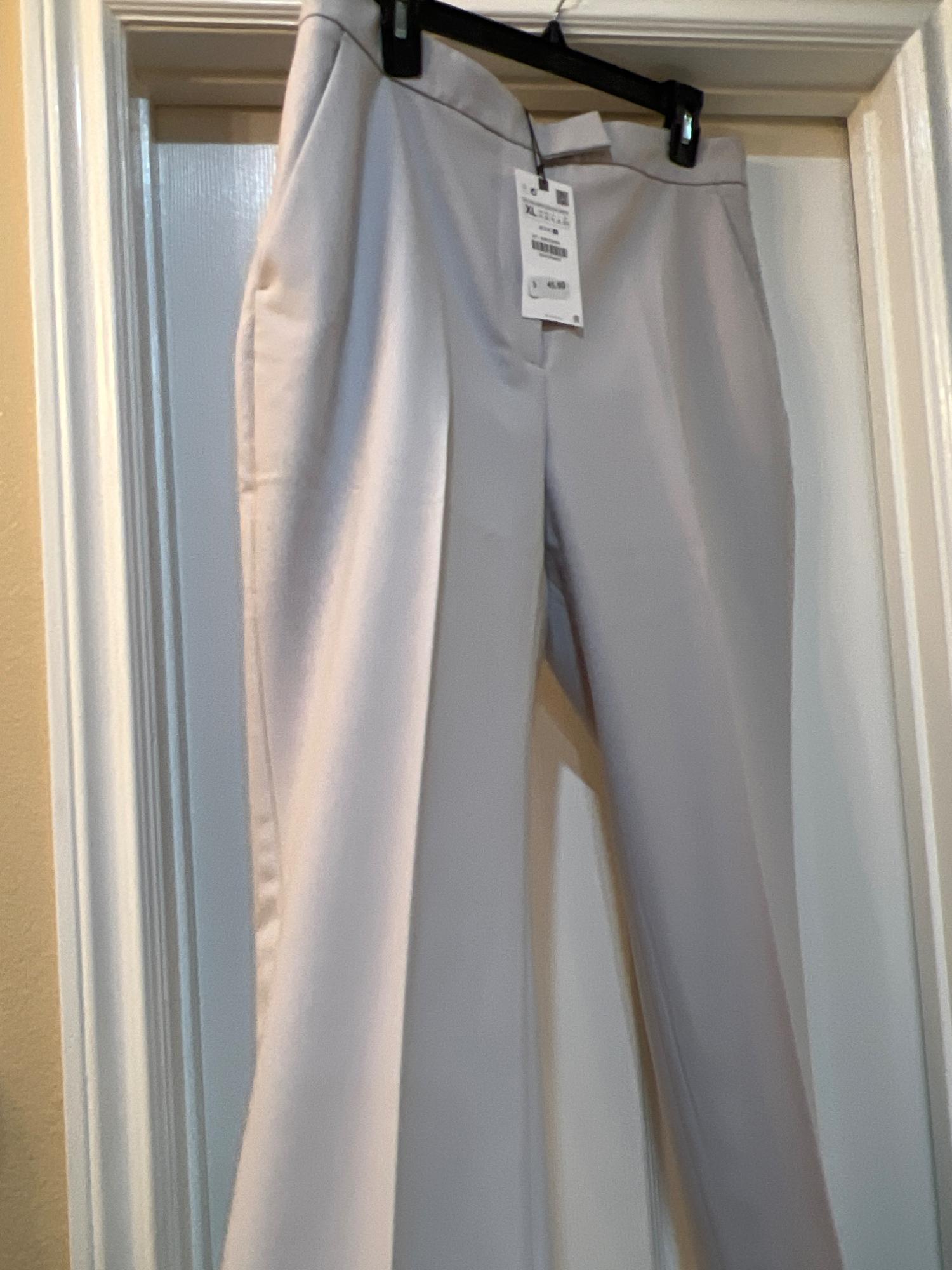 CHINO PANTS