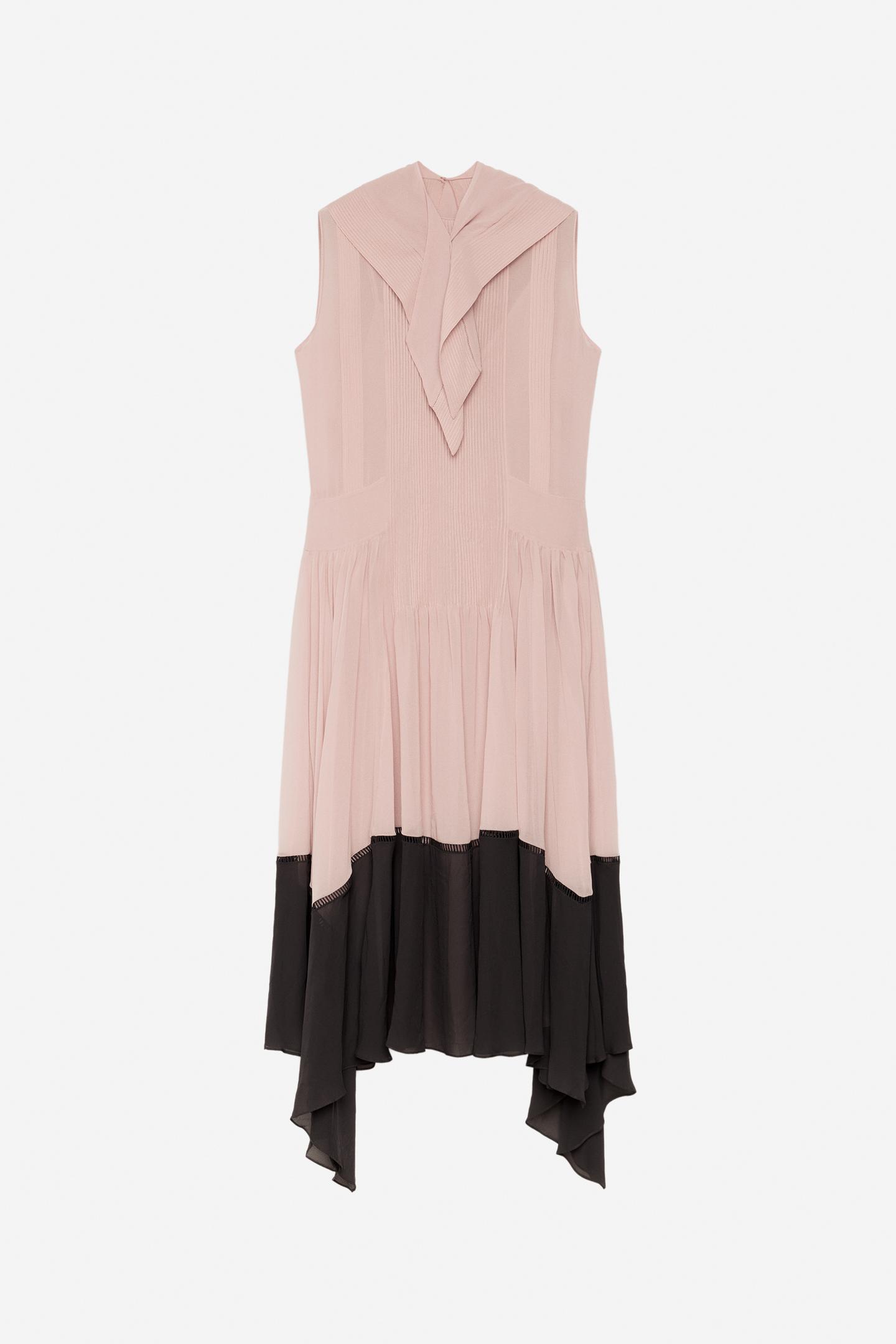 Женское платье Zara Pleated Dress - the Item, цвет: Бледный розовый — фото 7