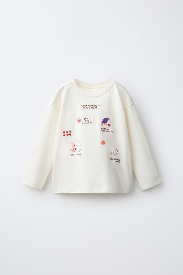 Camiseta detalle bordado