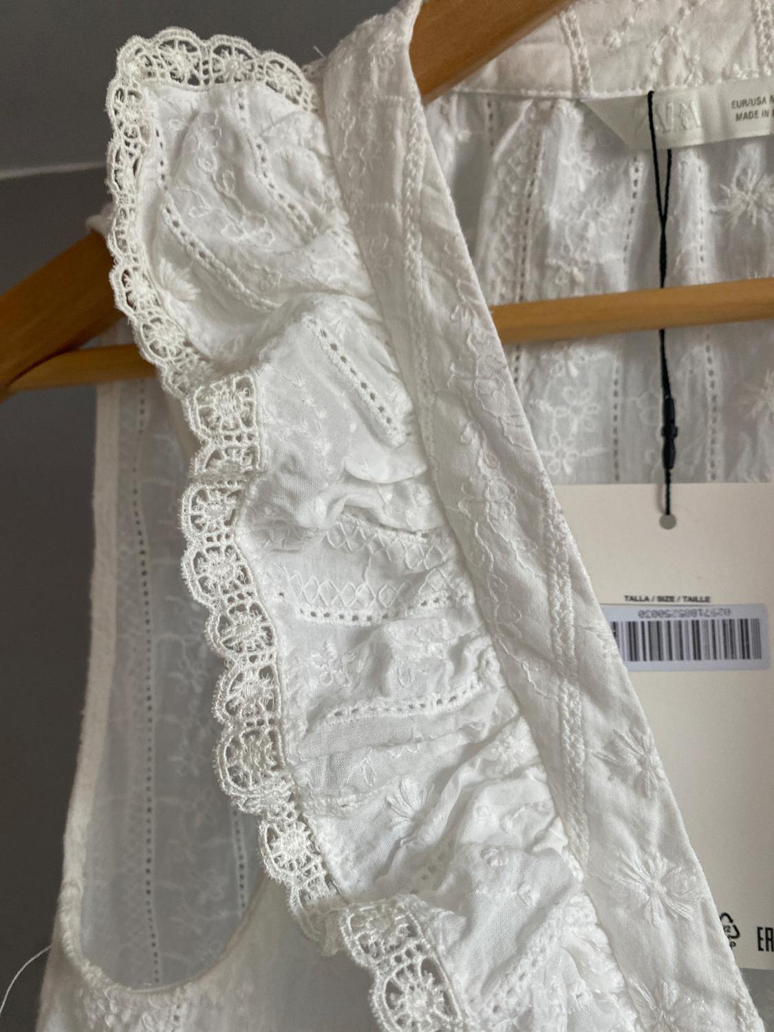 SHIRT WITH CUTWORK EMBROIDERY AND RUFFLES - Image 2
