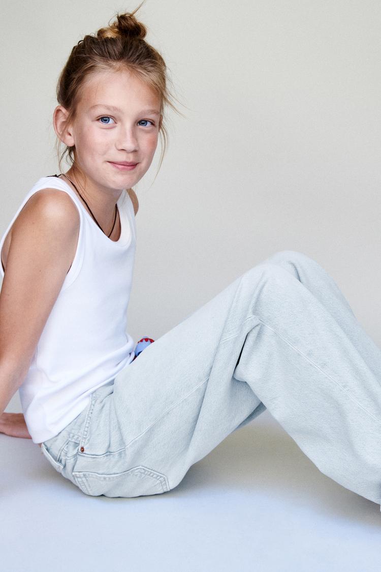 JEANS DE PIERNA ANCHA 4