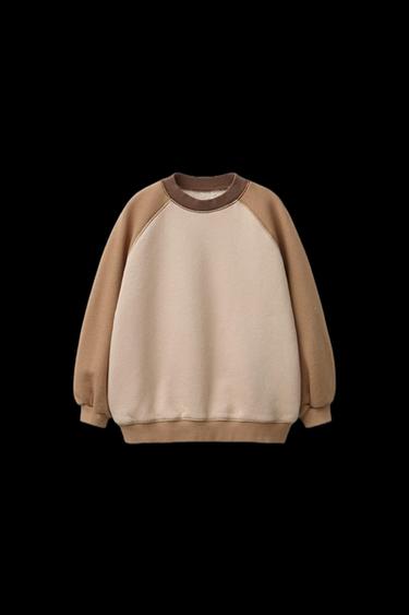 SWEATSHIRT MIT RAGLANÄRMELN - Dunkelbeige von Zara