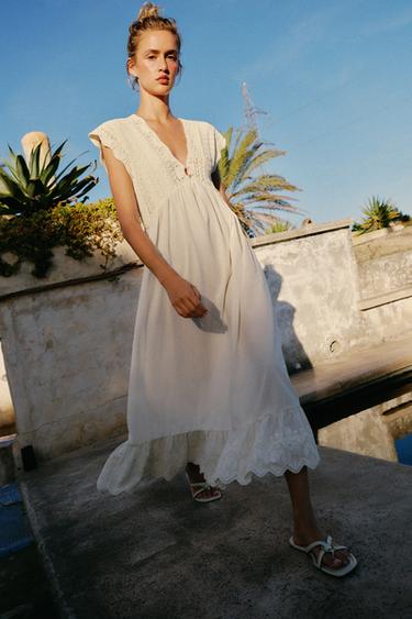 CONTRAST KNIT DRESS - Ecru by Zara