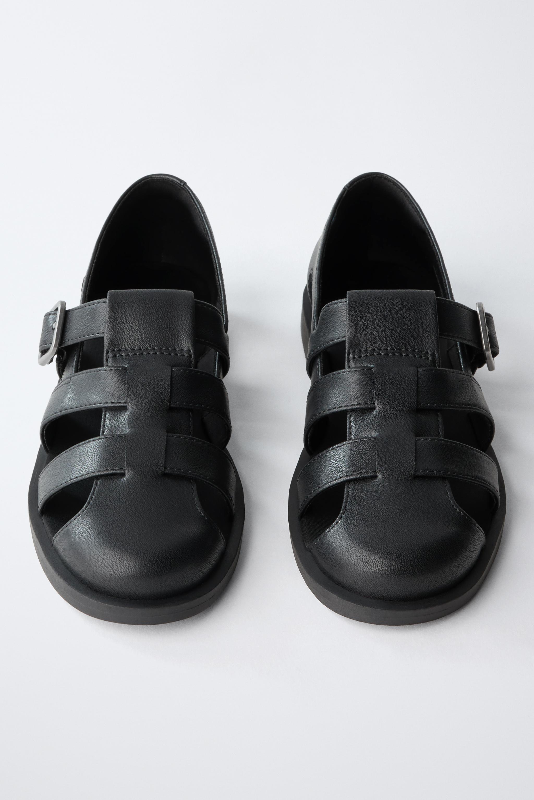 BUCKLED FISHERMAN SANDALS