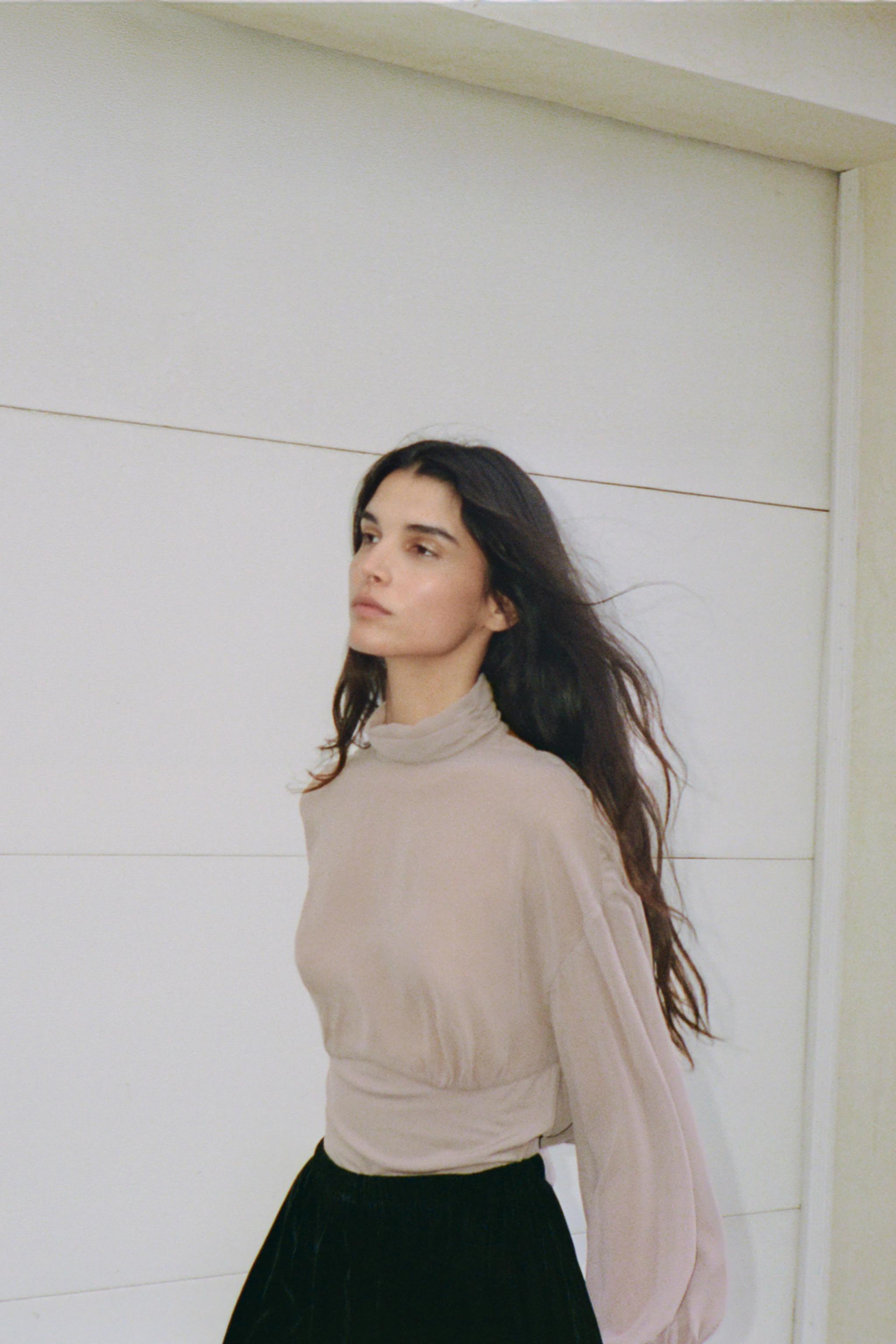 トップス k GEORGETTE BACK BODYSUIT - Beige-pink | ZARA United States