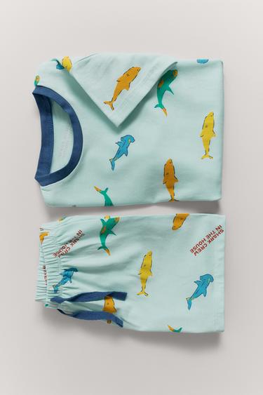 2-6 JAAR/ PYJAMA T-SHIRT EN BERMUDA HAAIEN - Lichtblauw van Zara
