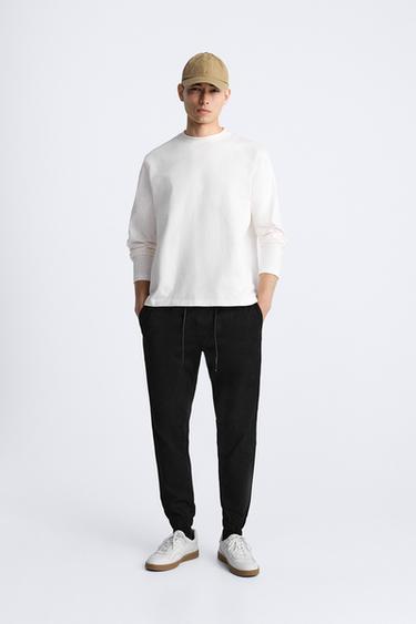 PANTALÓN LAVADO CINTURA JOGGER - Negro de Zara