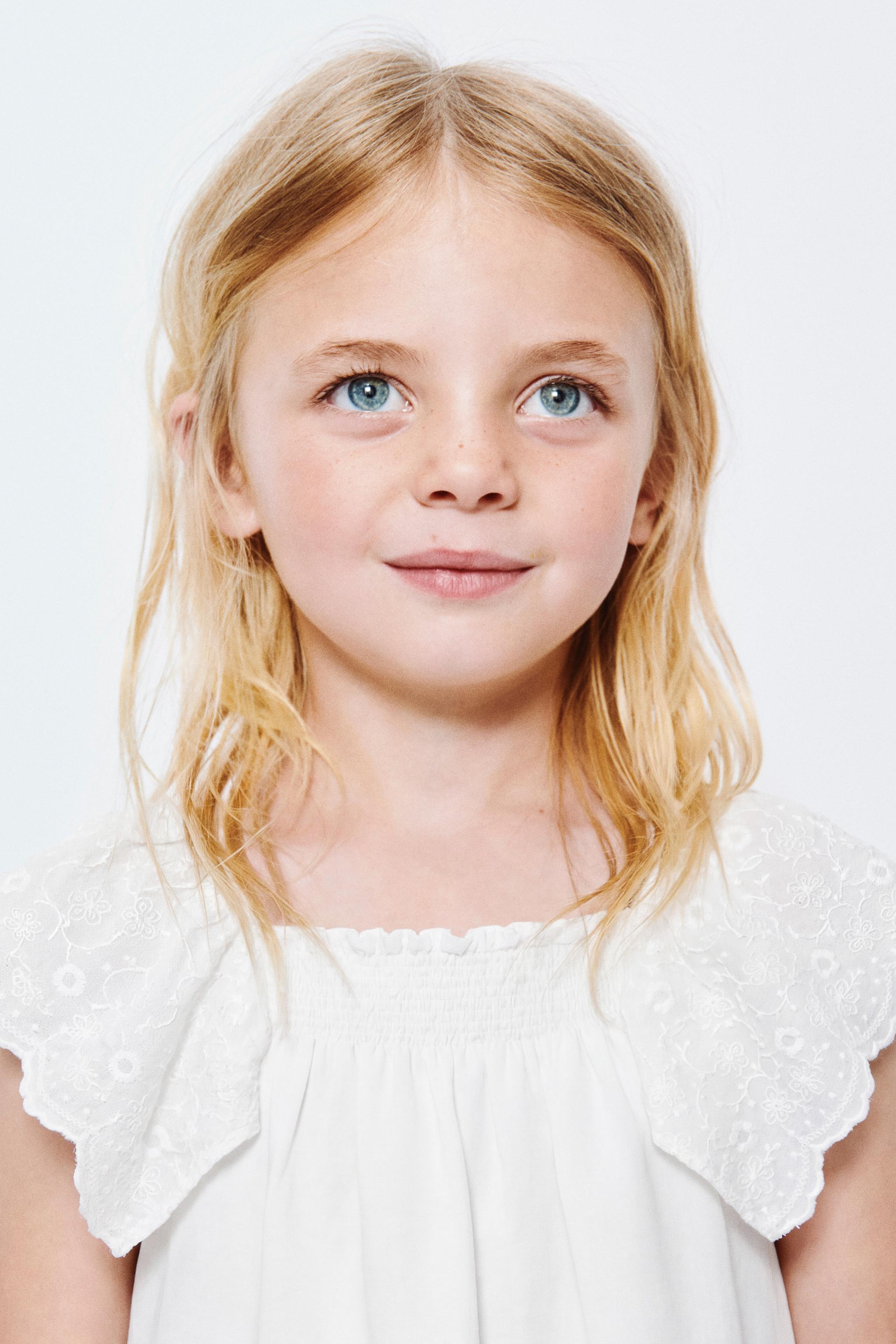 EMBROIDERED DRESS — White
