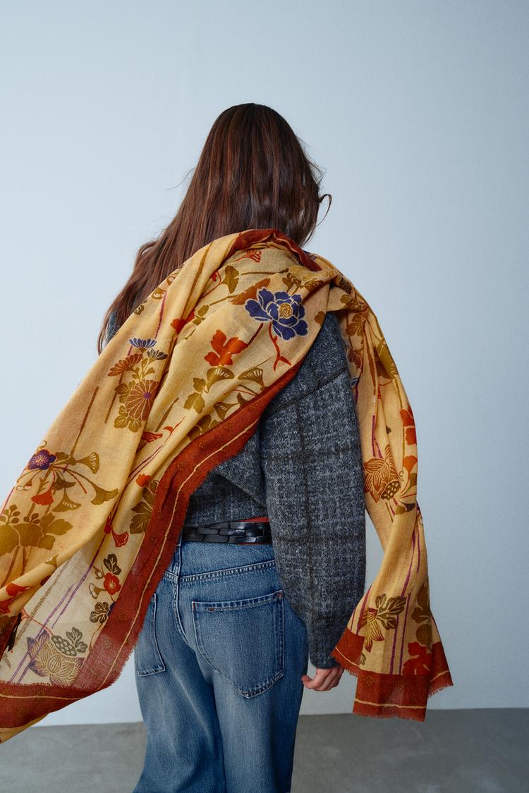 WOOL BLEND PRINTED SCARF — Beige