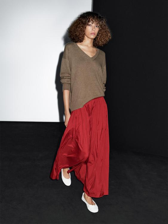Long technical box pleat skirt