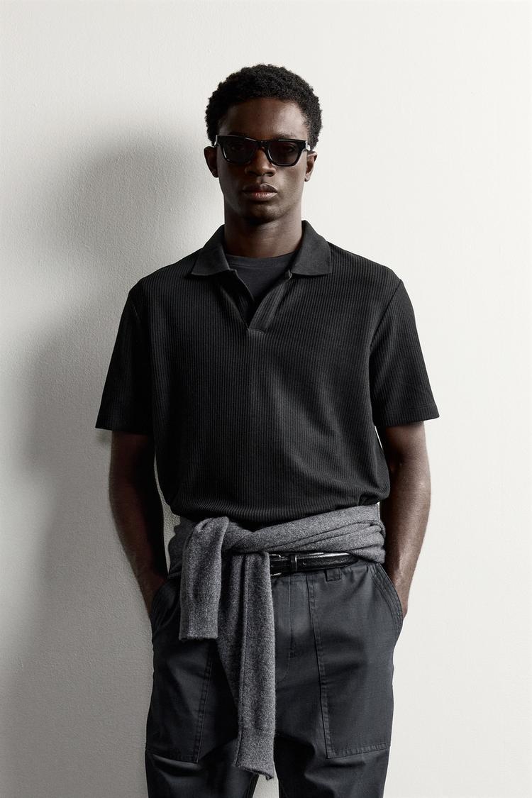VERTICAL TEXTURE POLO SHIRT