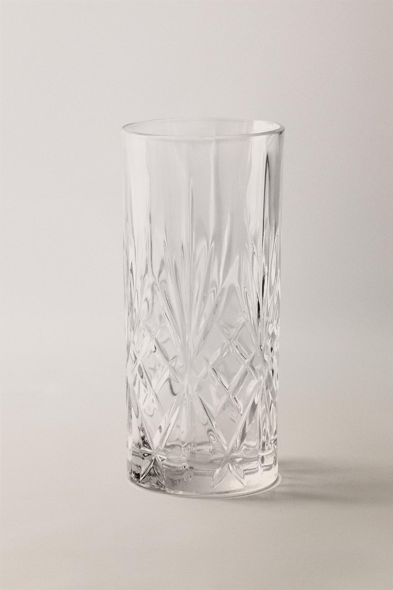 TALL TUMBLER WITH RAISED DESIGN — Transparent