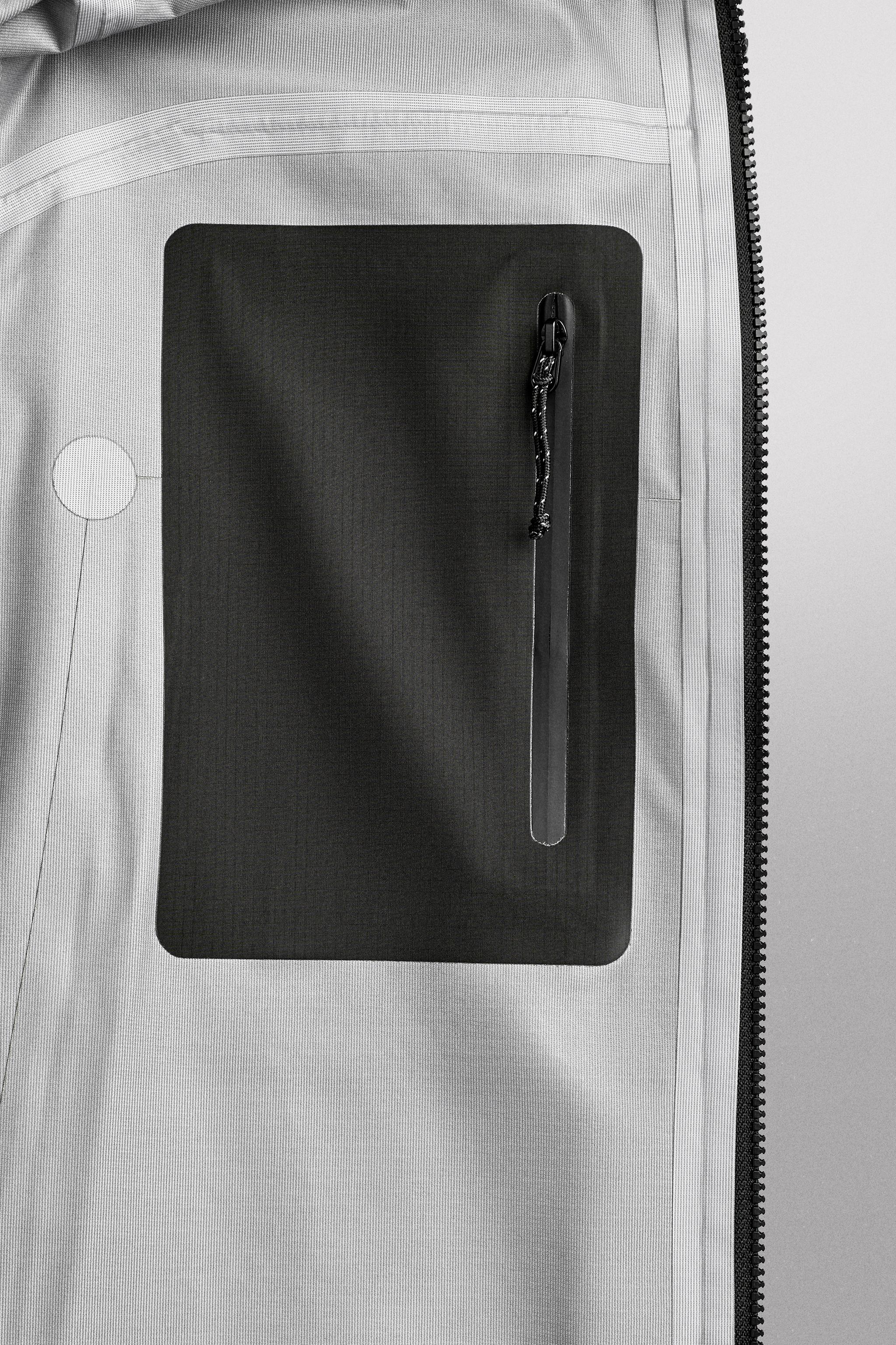 WATERPROOF TECHNICAL JACKET