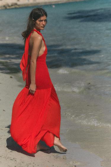 ROBE HALTER BIMATIÈRE À VOLUME - Rouge vif de Zara - Image 3