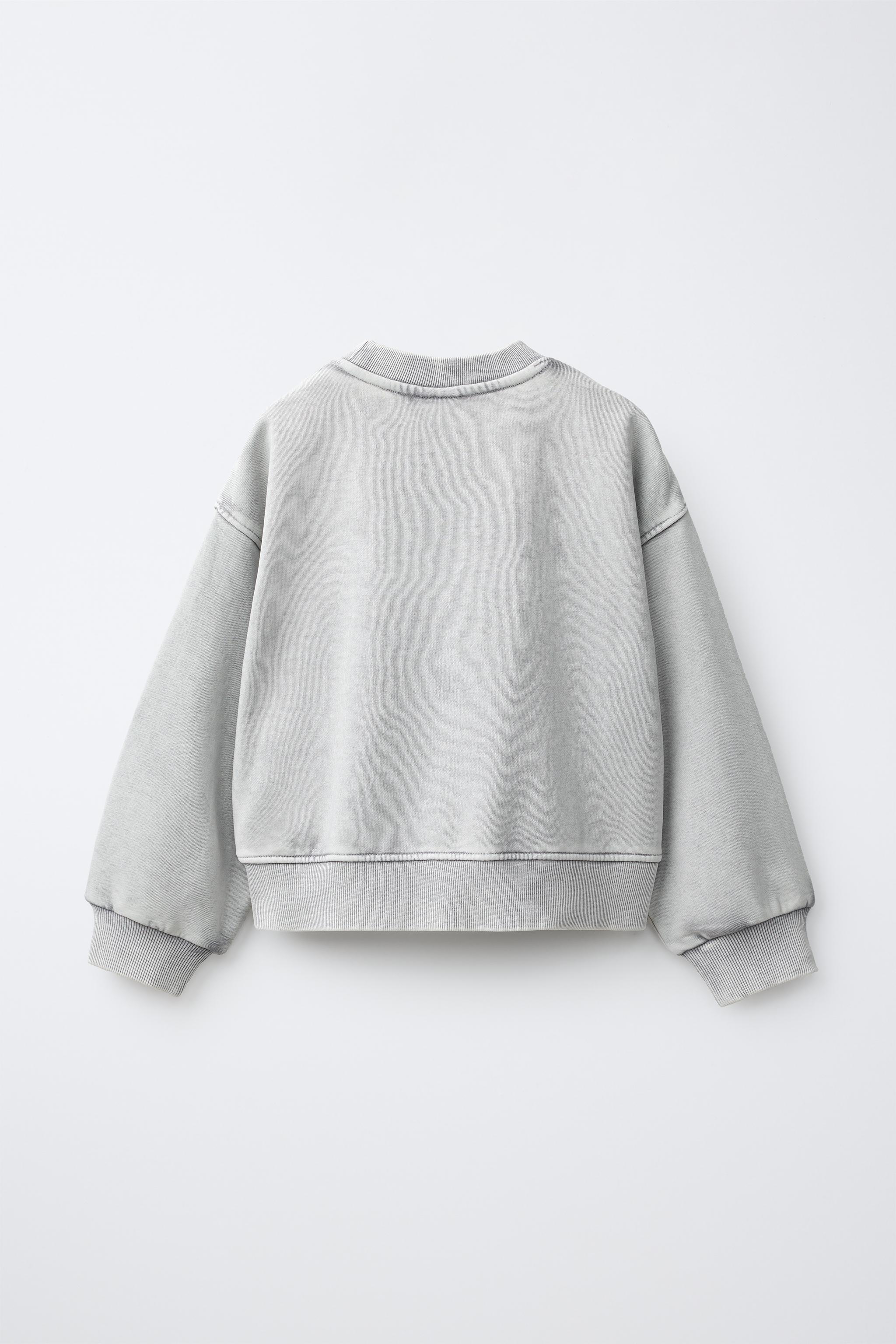 ENSEMBLE JOG AVEC SWEAT ET PANTALON EFFET DÉLAVÉ
