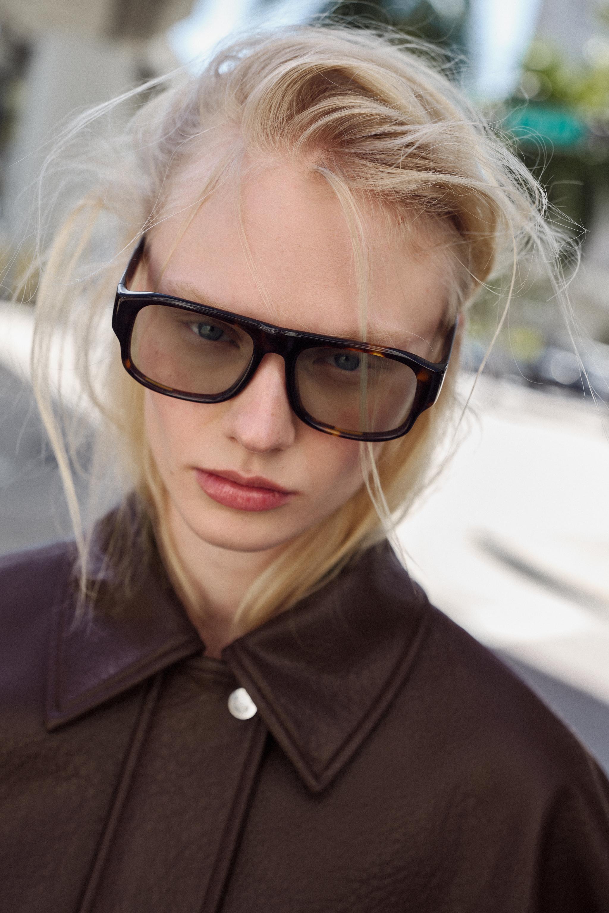 LEATHER-EFFECT BOMBER JACKET