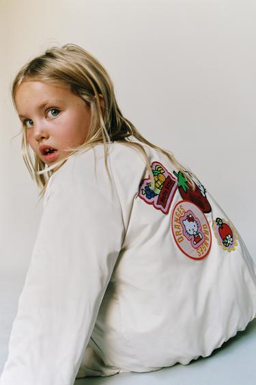 CAZADORA BOMBER HELLO KITTY © SANRIO - Crudo de Zara